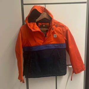 Brand new SPRING jacket.  Half zipped.  Side 5T